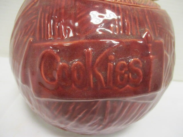 McCoy 1954 Kittens on Ball of Yarn Cookie Jar (Three Little Kittens) - 2