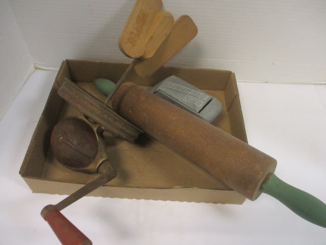 Dazey Butter Churn Lid Assembly, Antique Rolling Pin, & (1 of 7)
