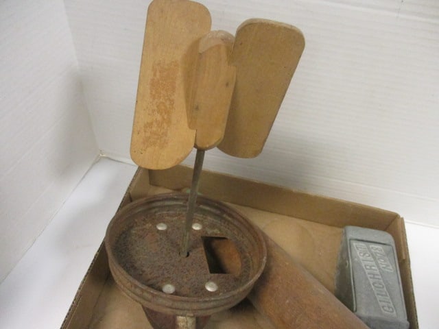 Dazey Butter Churn Lid Assembly, Antique Rolling Pin, & - 5