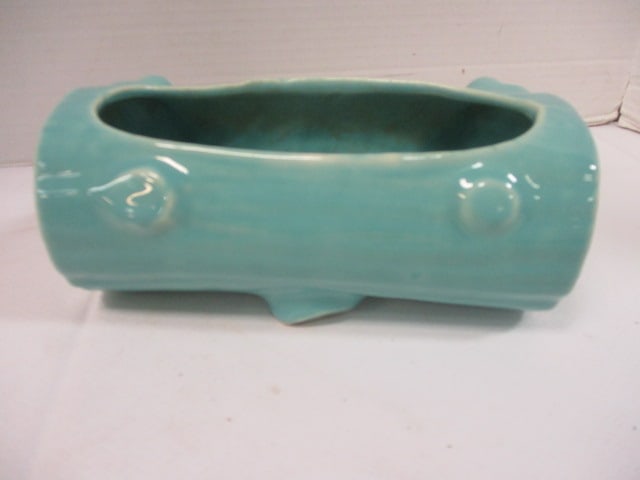 Shawnee Pottery Gnome & Log Planter - 4
