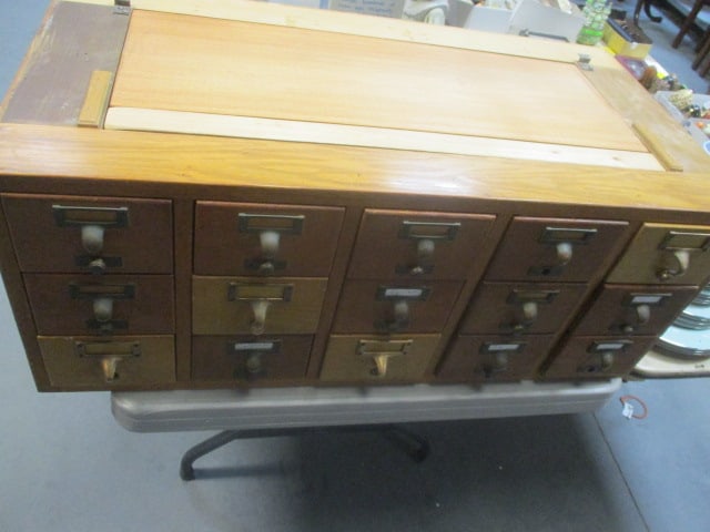 15 Drawer Library Catalog Cabinet: 33 x 17 x 13