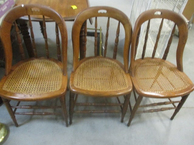 Antique Oak Windsor Style Chairs w/Cane Seat (Lot of 3): 18 x 33