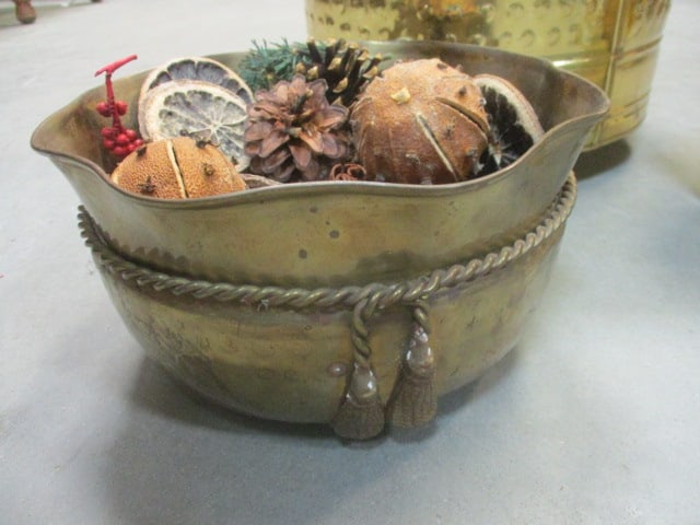 Brass Footed Planter/Brass Vase/Brass Planter - 2