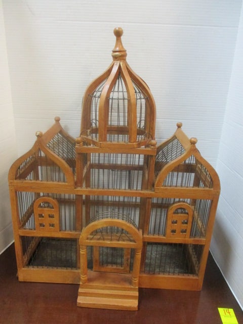 Taj Mahal Style Domed Wood & Metal Birdcage: 19 x 10 x 25