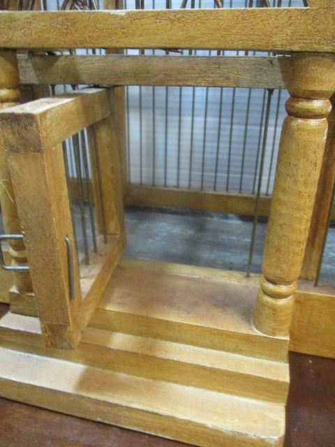 Taj Mahal Style Domed Wood & Metal Birdcage - 6