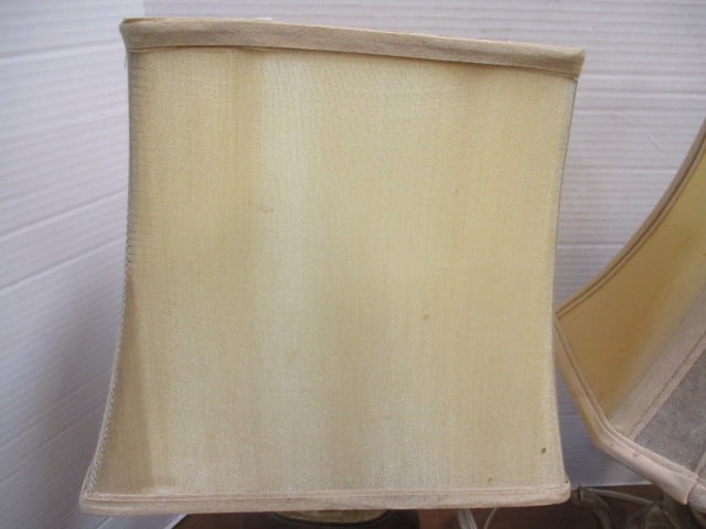 Teapot Lamp & Urn Style Accent Lamps (2) - 7