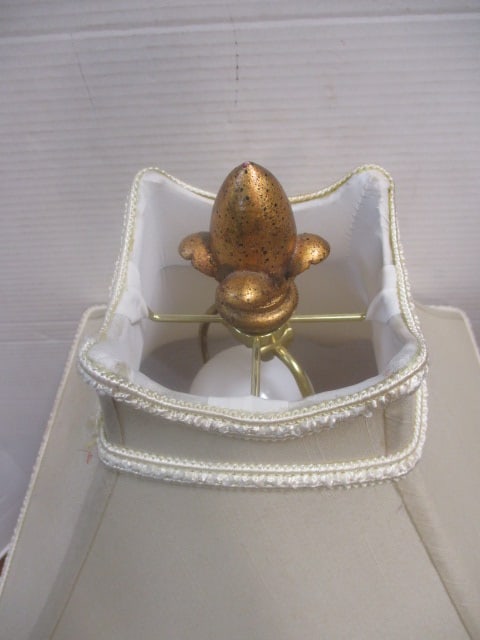 Roccoco Style Table Lamp - 5