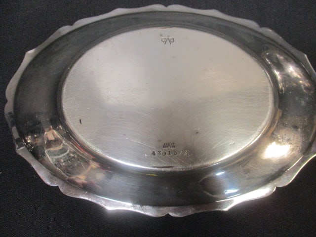Reed & Barton 'Hotel Bassert' Teapot/Creamer & Great Britain - 11