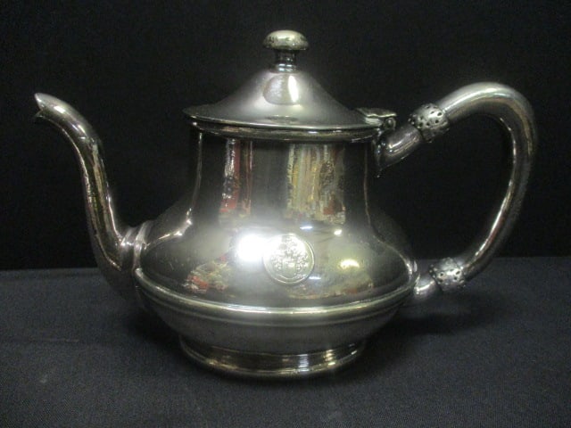 Reed & Barton 'Hotel Bassert' Teapot/Creamer & Great Britain - 2
