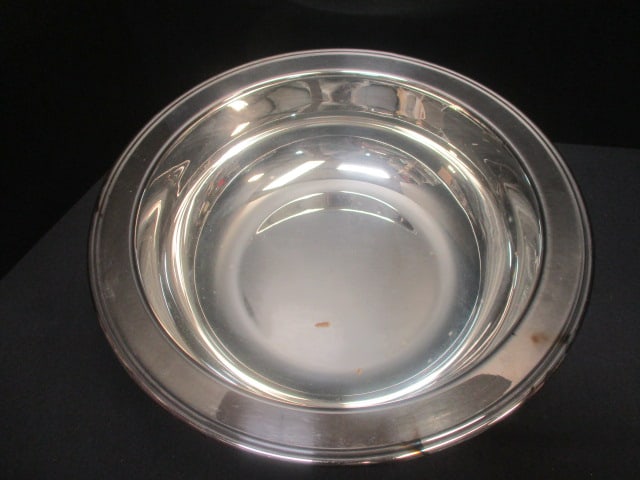 Sheridan Silverplate Footed Server w/3 Qt Pyrex Casserole - 4