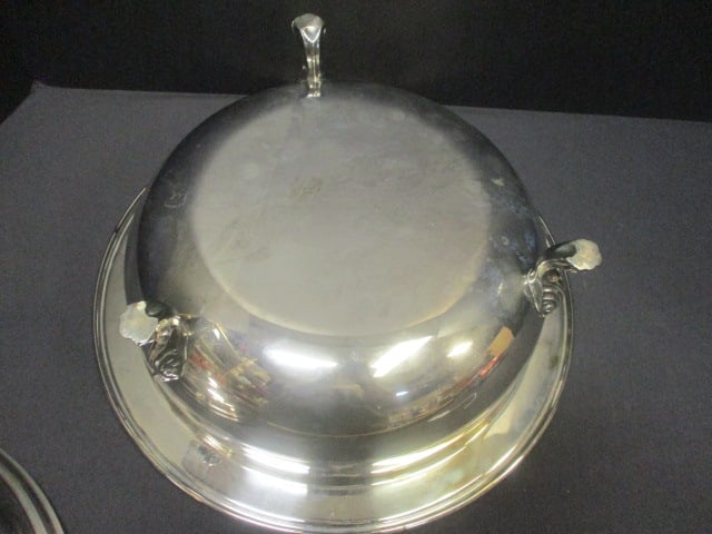 Sheridan Silverplate Footed Server w/3 Qt Pyrex Casserole - 5