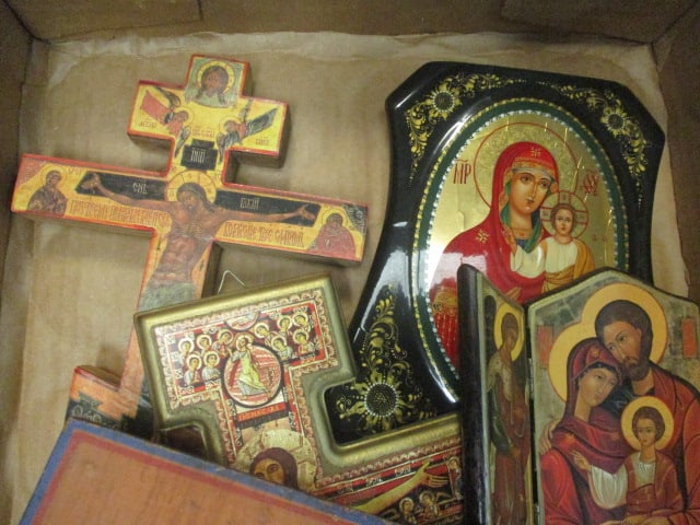 Wooden Religious Crucifixes & Wall Art - 8