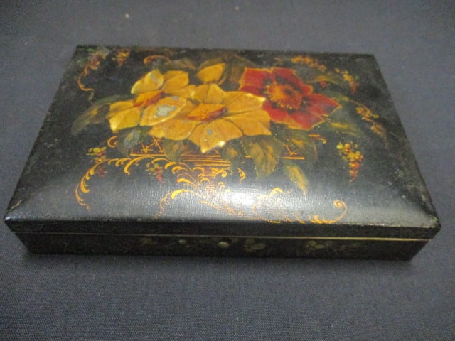 French Antique Sewing Kit in Wood Box (1 of 10)