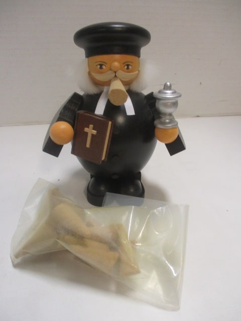 Mueller Smoking Man Incense Burner German: 5"