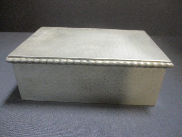 Silverplate Trinket Box w/Decorative Beaded Edge (1 of 5)