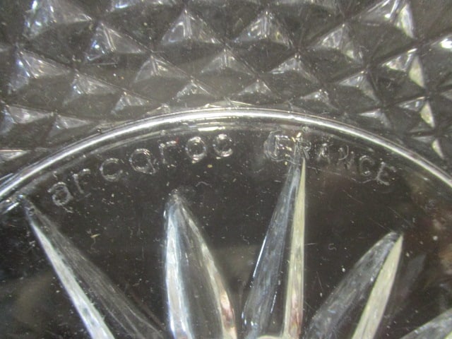 Arcoroc France Crystal Serving Bowl - 3