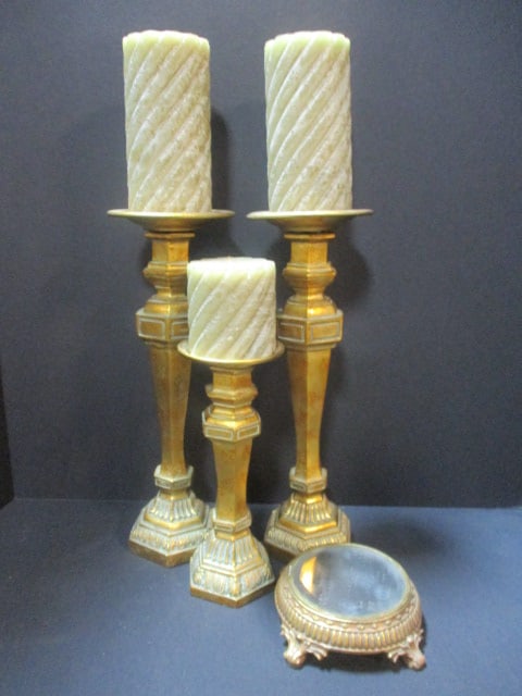 Altar Candlesticks (Set of 3), Candles & Mirrored Candle Plateau: .