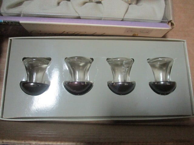 Napkin Rings, Eggplant Knife Rests & Card Holders, & Toscany - 7
