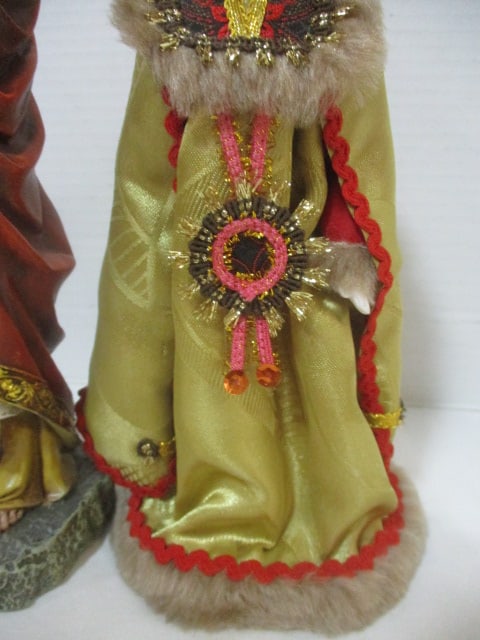 Roman, Inc. Christmas Figurine 10", & Russian Princess Doll (8 1/2") - 3