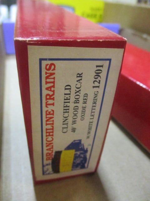 HO Scale Train Car Kits in Boxes (Lot of 5) - 6