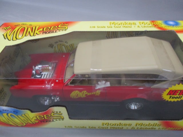 "The Monkees Mobile" Modified 1988 Pontiac GTO Diecast 1:18 Scale - 3