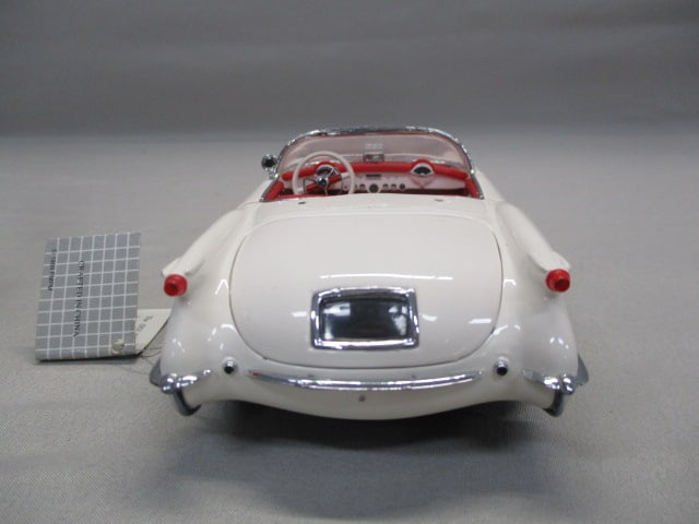Franklin Mint Chevrolet Corvette Diecast 1:24 Scale - 9