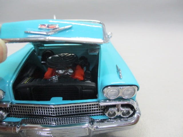 Danbury Mint 1958 Chevrolet Impala Convertible Diecast 1:24 Scale - 5