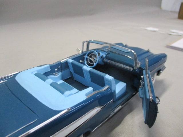 Danbury Mint 1957 Chevrolet Bel Air Convertible Diecast 1:24 Scale - 7
