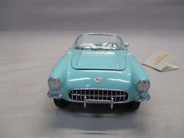 Franklin Mint 1956 Chevrolet Corvette Diecast 1:24 Scale - 5