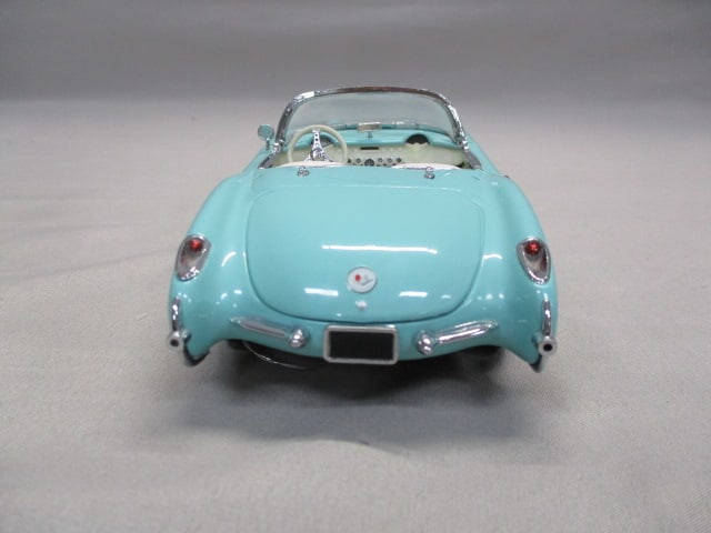 Franklin Mint 1956 Chevrolet Corvette Diecast 1:24 Scale - 9