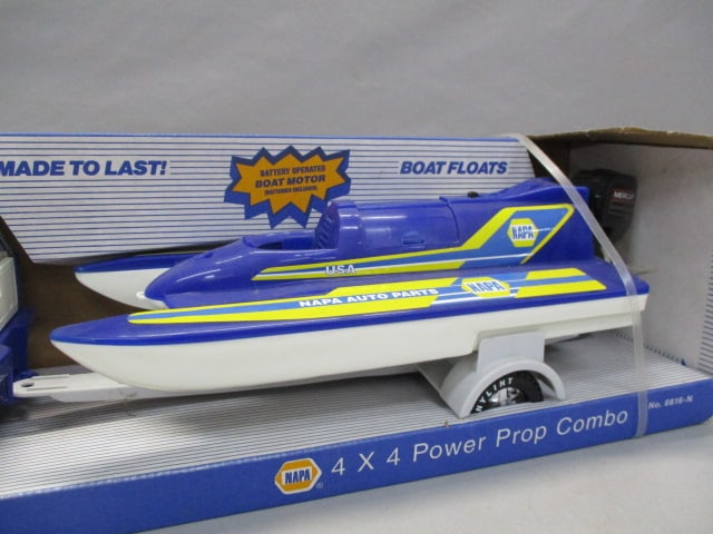 1994 Nylint Pressed Steel NAPA 4x4 Power Prop Combo - 3