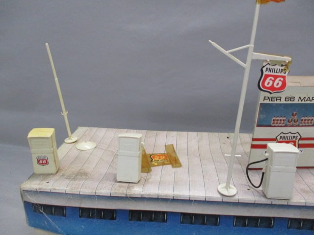Vintage Phillips 66 Power Yacht with Marina Made From Box - 3