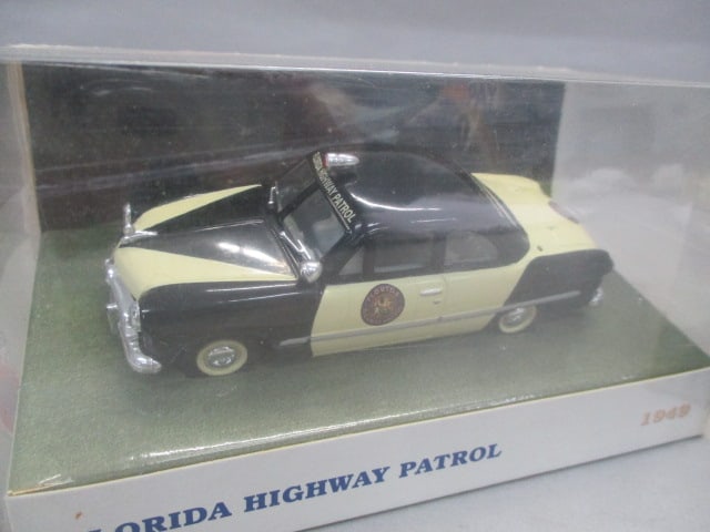 Police Patrol Car Collection By White Rose - 2