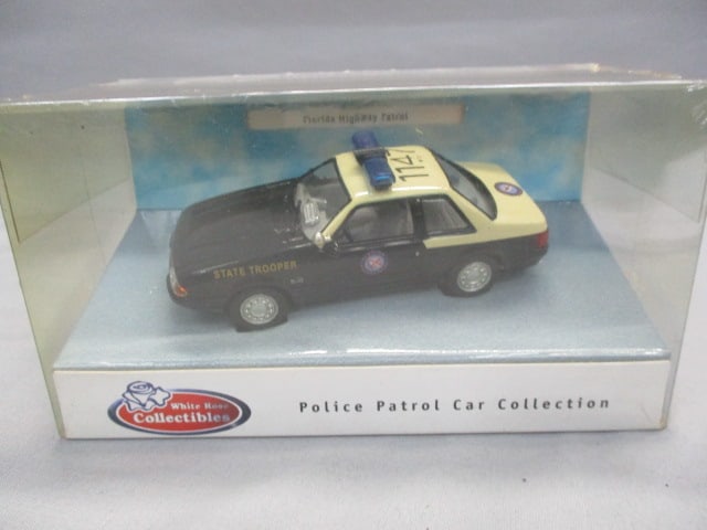 Police Patrol Car Collection By White Rose - 5