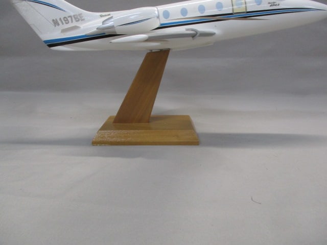 Beechjet 400A Private Jet Desktop Model on Wooden Display Stand - 10