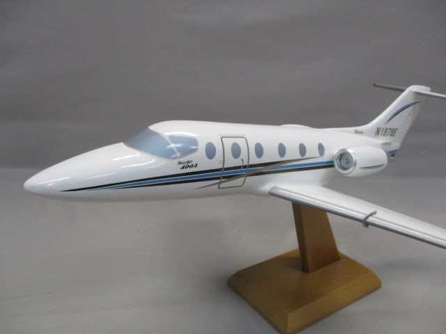 Beechjet 400A Private Jet Desktop Model on Wooden Display Stand - 2