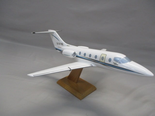 Beechjet 400A Private Jet Desktop Model on Wooden Display Stand - 7
