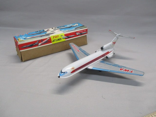 Vintage Tin Litho TWA Boeing 727 Friction w/Siren Toy Airplane w/Original: By Modern Toys Japan