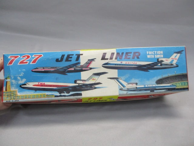 Vintage Tin Litho TWA Boeing 727 Friction w/Siren Toy Airplane w/Original - 2