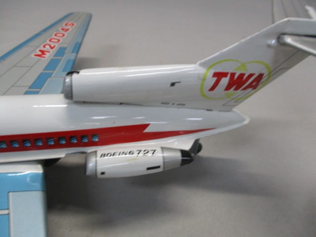 Vintage Tin Litho TWA Boeing 727 Friction w/Siren Toy Airplane w/Original - 5