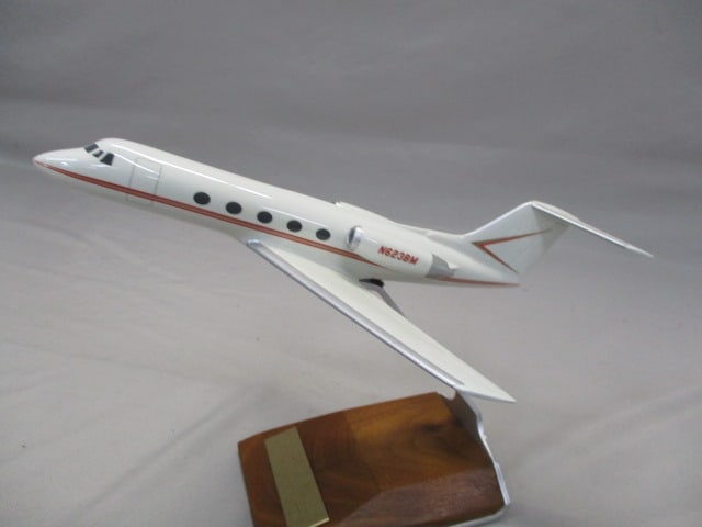 Grumman Gulfstream II Business Jet Desktop Model w/Wood Display Stand - 2