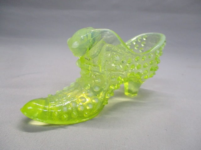Fenton Yellow Opalescent Hobnail Vaseline Glass Cat Head Shoe: 6" x 3"