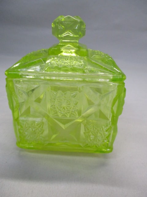 Westmoreland Vaseline Glass Yellow Candy Dish w/Lid (1 of 7)