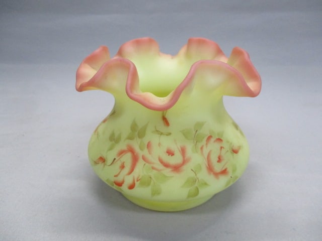 Fenton Burmese Uranium Glass Rose Bowl Vase (1 of 5)