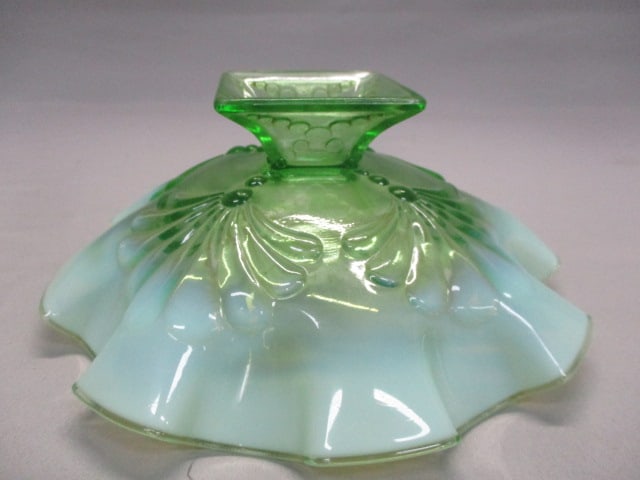 Vintage Jefferson Green Opalescent Pedestal Candy Dish - 4