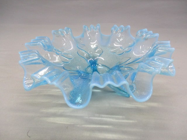 Vintage Dugan Blue Opalescent 3 Footed Bowl (1 of 6)