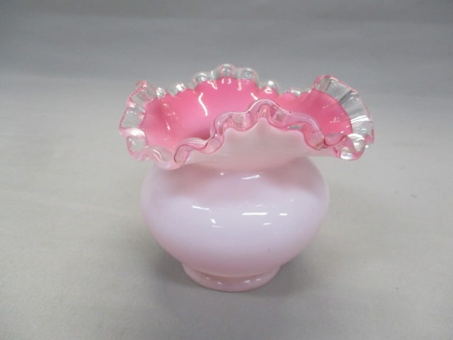 Fenton Peach Crest Rose Bowl Vase (1 of 5)
