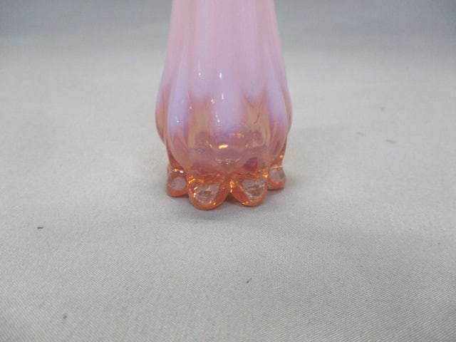 Vintage Fostoria Heirloom Pink Opalescent Swung Glass Bud Vase - 3