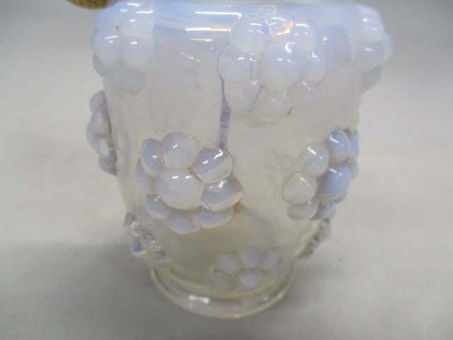 Fenton White Opalescent Perfume Bottle Atomizer - 2