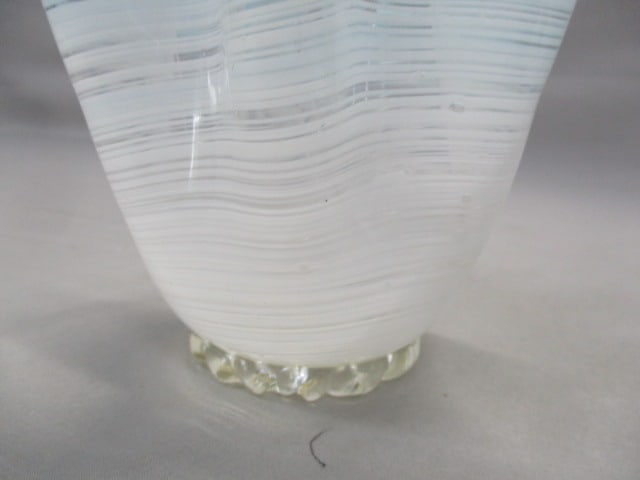 Vintage Murano Glass Blue & White Swirl Handkerchief Vase 5" x 4.5" - 3